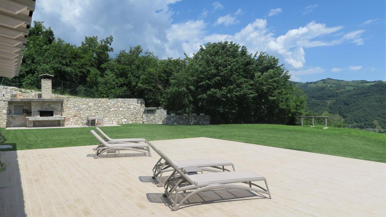 Oasi Da Vinci Aparthotel Tignale Exterior photo